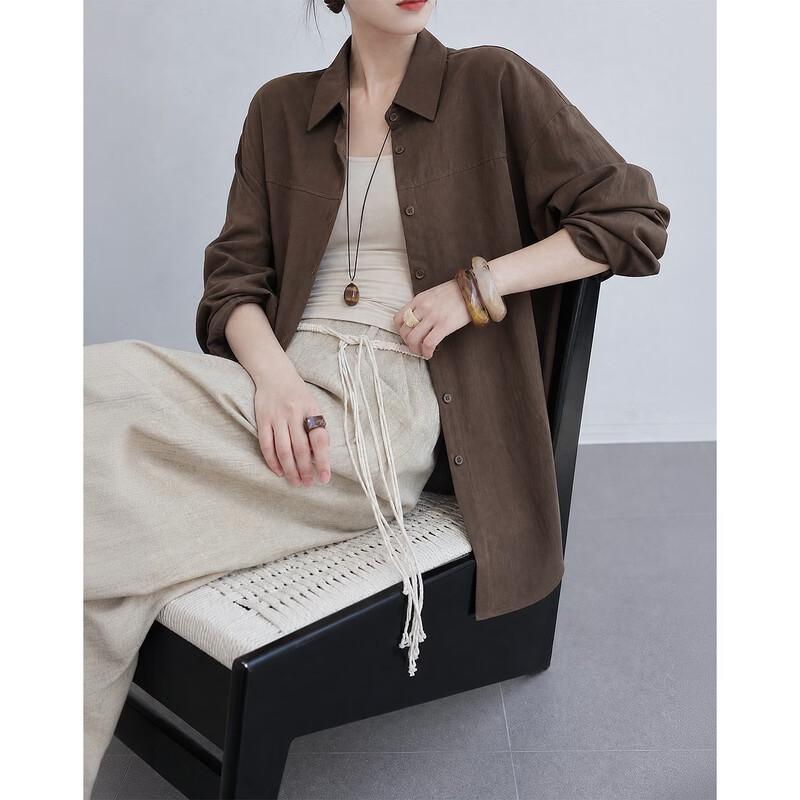 Demana Minimalist Long-Sleeve Button-Down Shirt