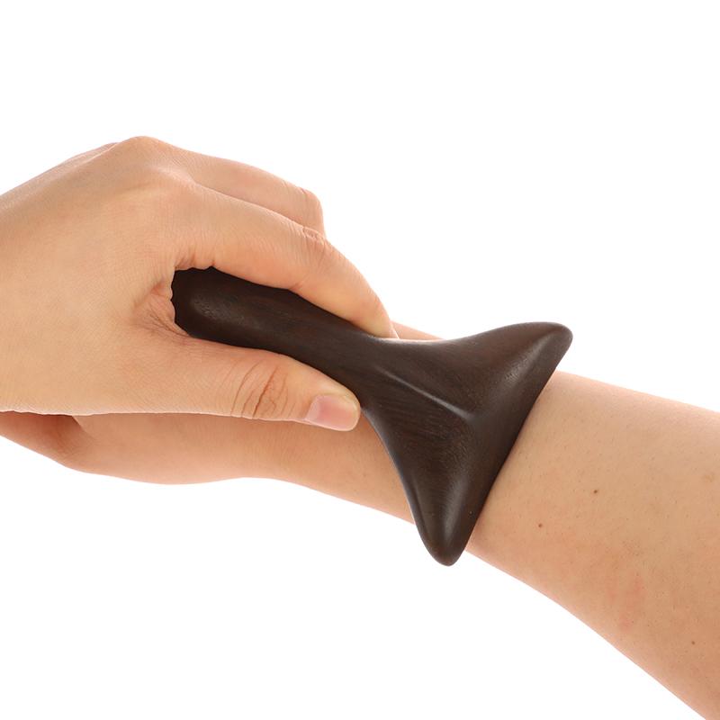 Sandalwood Fish Tail Facial Guasha Board Massage Meridian Blood Dredging Regimen Multifunctional Body Beautify Care Tool