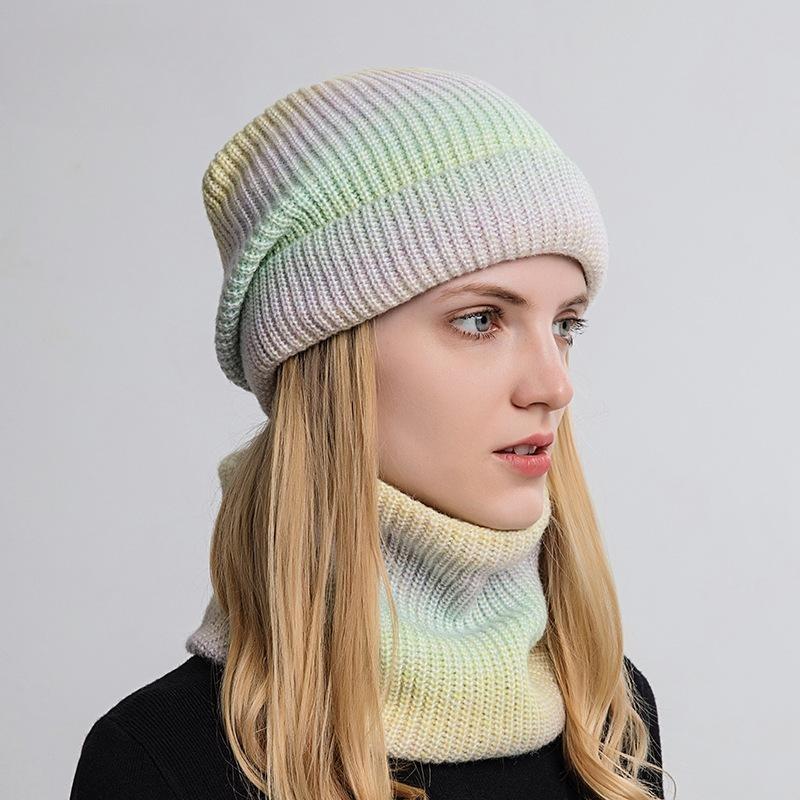 Hat autumn and winter Korean version gradual change color wool hat thickened warm ear protection cold knitted hat two-piece set