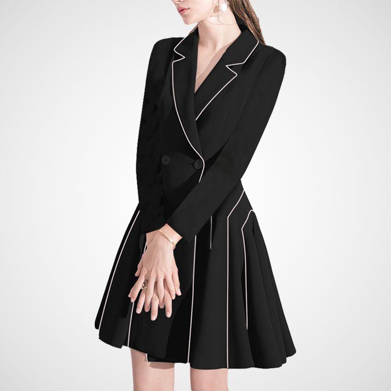 

Приталенный деловой осенний однотонный приталенный костюм-юбка А-силуэта Black and white stripes (Long sleeves) M