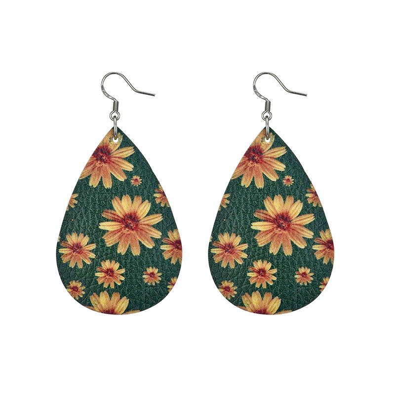 Fashion Leather Earrings Lightweight Faux Leather Leaf Earrings Teardrop Dangle Handmade For Women Girls Jewelry Wholesale