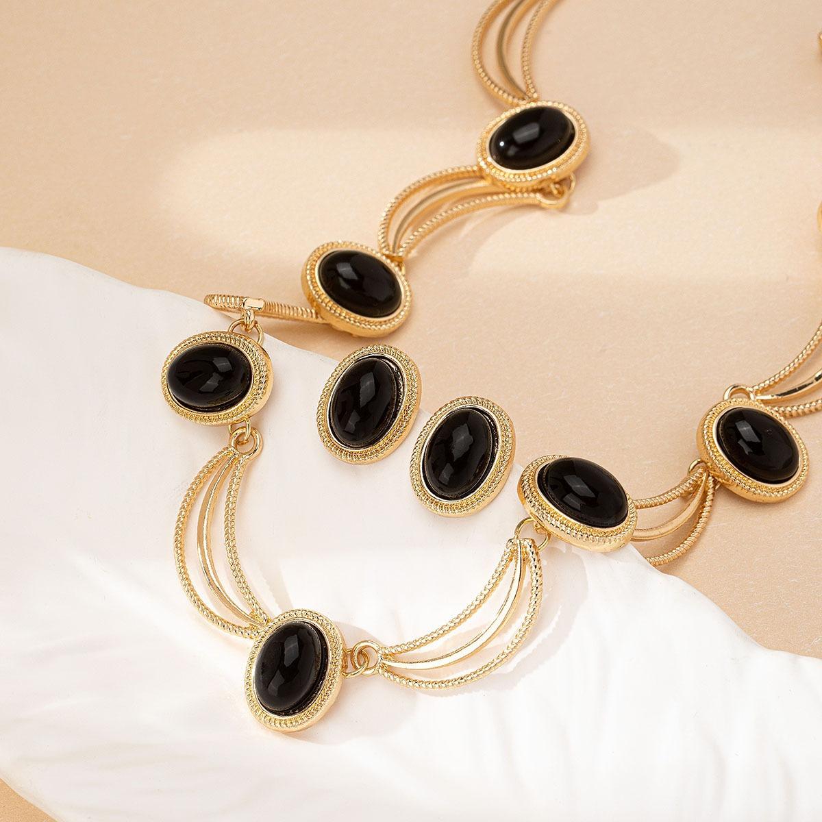 

Модні Ювелірні Вироби Для Жіночого Комплекту чорний