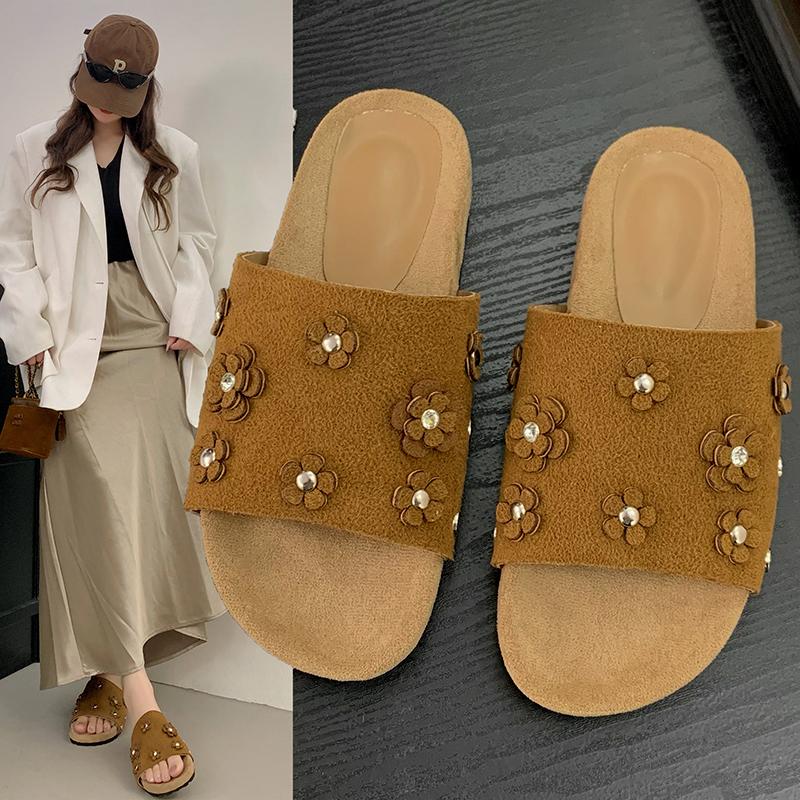 New Style Luxury Slippers Women Cow Suede Leather Peep Toe Rivet Floral Solid Designer Flats Autume Ladies Shoes Zapatos Mujer