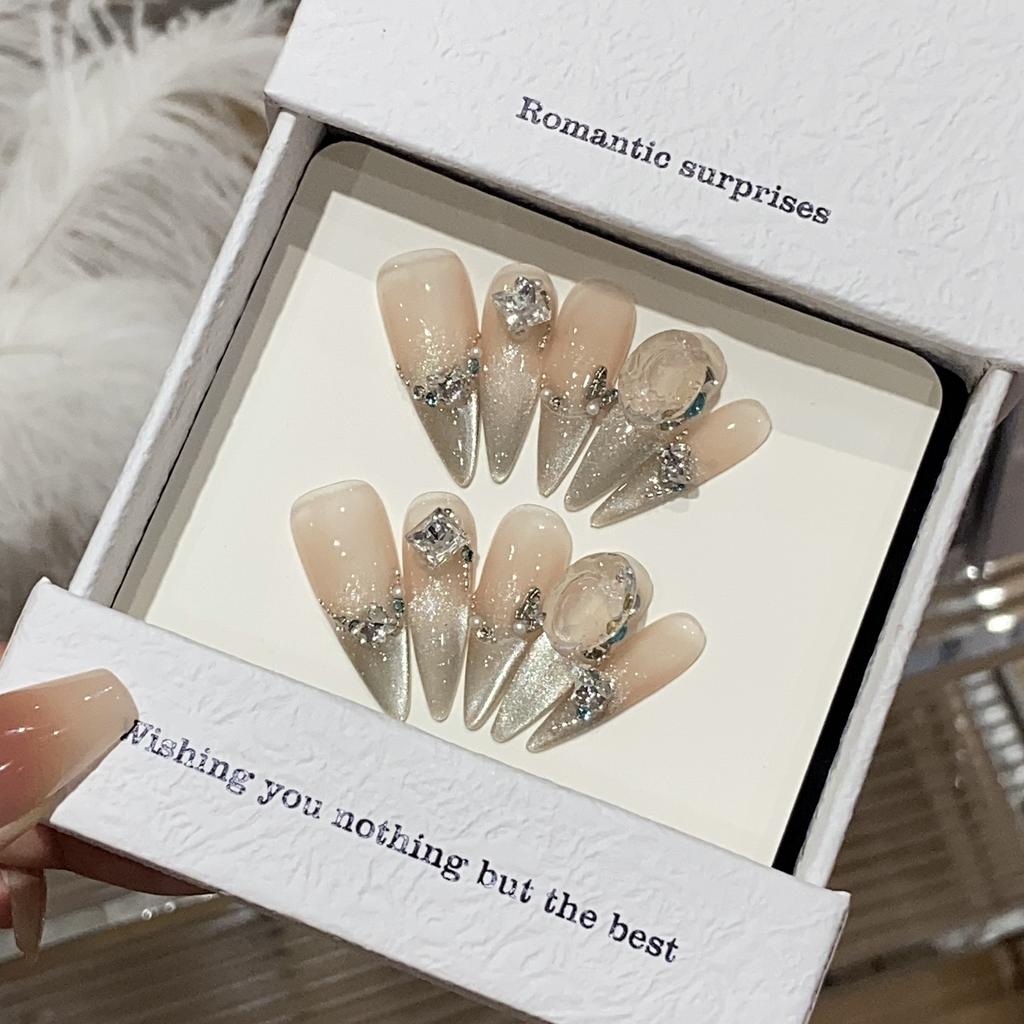 Gradient Side Light French Cat Eye Broken Diamond Alloy Butterfly Sweetheart Oli Patch