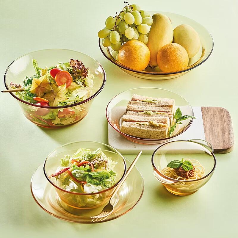 Corning Pyrex Belle 16-Piece Heat-Resistant Glass Dinnerware Set