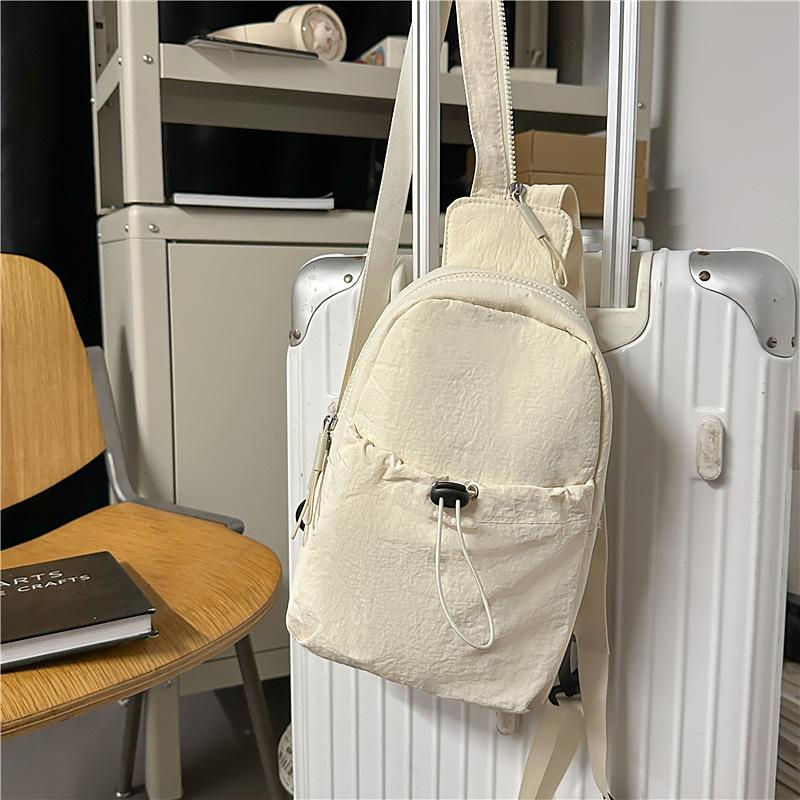 

Versatile nylon bag women s new autumn and winter niche messenger sports breast bag multi-functional backpack белый