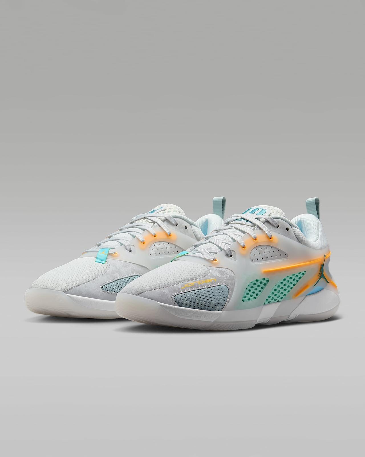 FQ3859-101 Nike Jordan Heir Series Poolside (Мужской) 10
