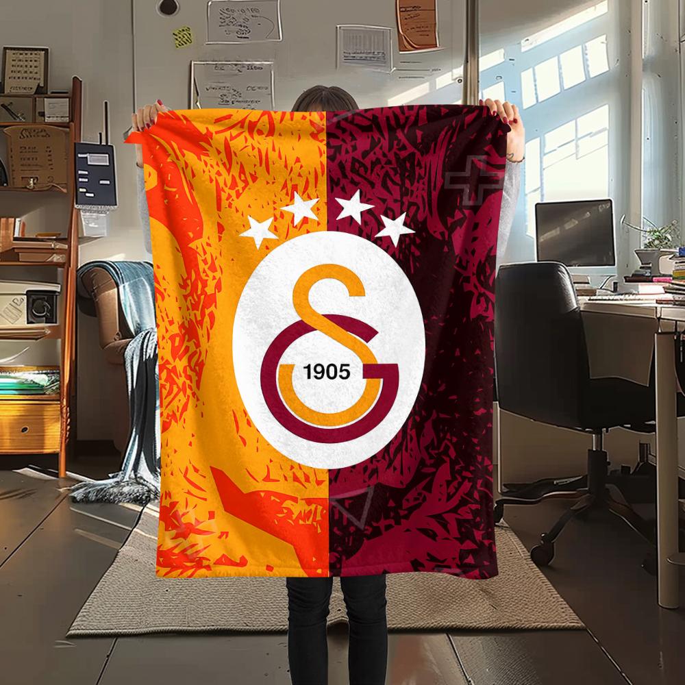 1pc Galatasaray Print Flannel Blanket, High Quality Comfortable for All Seasons, Home Decor, Warmth and Comfort, Perfect for Christmas Gifts56