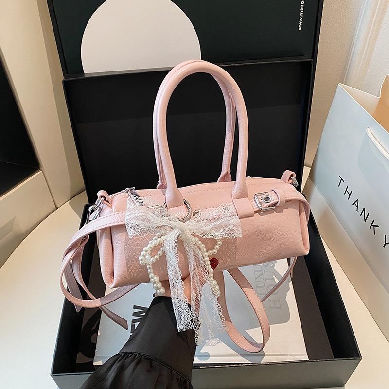 New Portable Temperament Casual Shoulder Messenger Bag Baguette Bag Fashion Sense Spring and Summer Niche Handbag