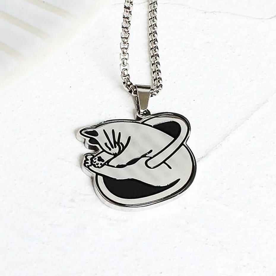 2024 Titanium Steel Black Cat Necklace For Women Men Trend Black Round Cat Pendant Sweater Chain Couple Neck Accessories