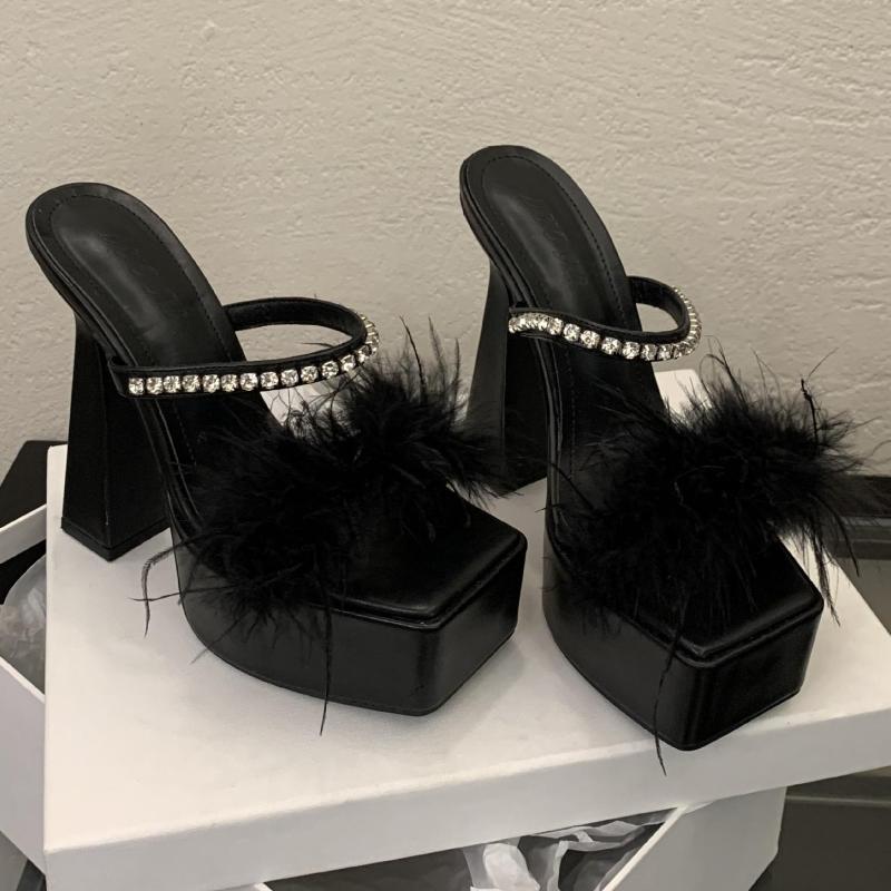 

Модные Сексуальные Тапочки Женские Стразы Пушистые Перья Сандалии Платформа Массивный Высокий Каблук Вечеринка Ночной Клуб Женские Мюли Обувь Пантуфли 35 чёрный