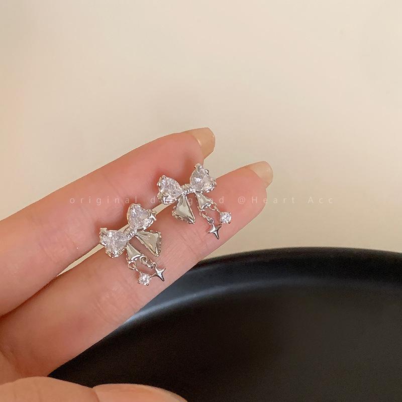 High-End Japanese & Korean Zircon Bow Stud Earrings for Women - Fashionable, Niche Design