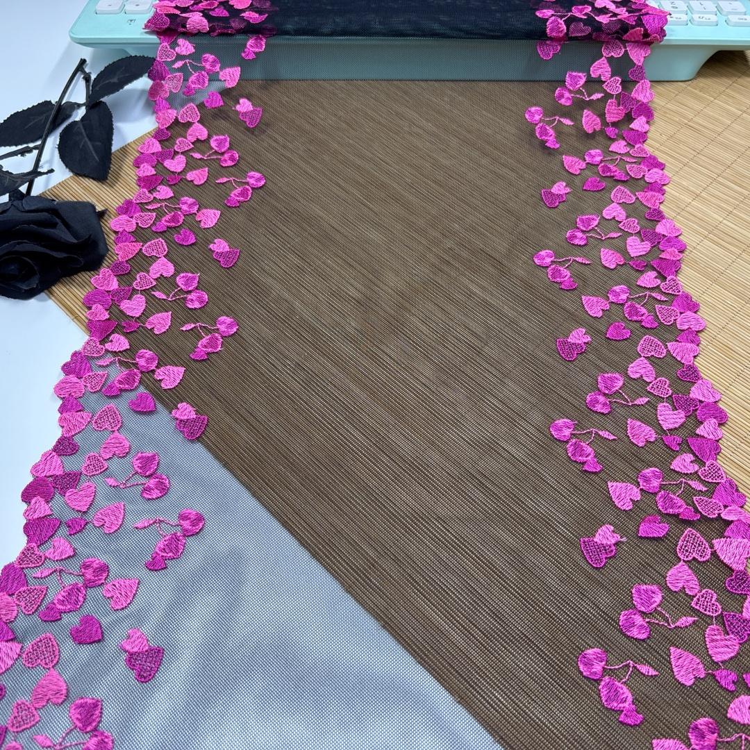 

1m x 32.5cm Embroidered Net Lace, Two-tone Heart Shaped Embroidery Tulle Lace Fabric for Dress, Lingerie, Bra, Underwear, Garment, Sewing & Crafting 1 meter x 32.5 cm темно-рожевого кольору/чорний