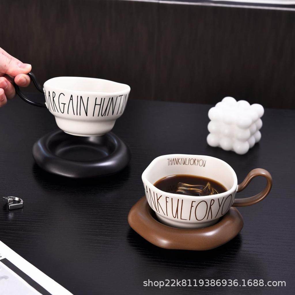 Kaffeetassen und Untertassen, Hochwertige Exquisite Paare von Tassen für Paare, Geburtstagsgeschenke, Keramiktassen, Nachmittagsteetassen, Latte-Tassen, Schlicht