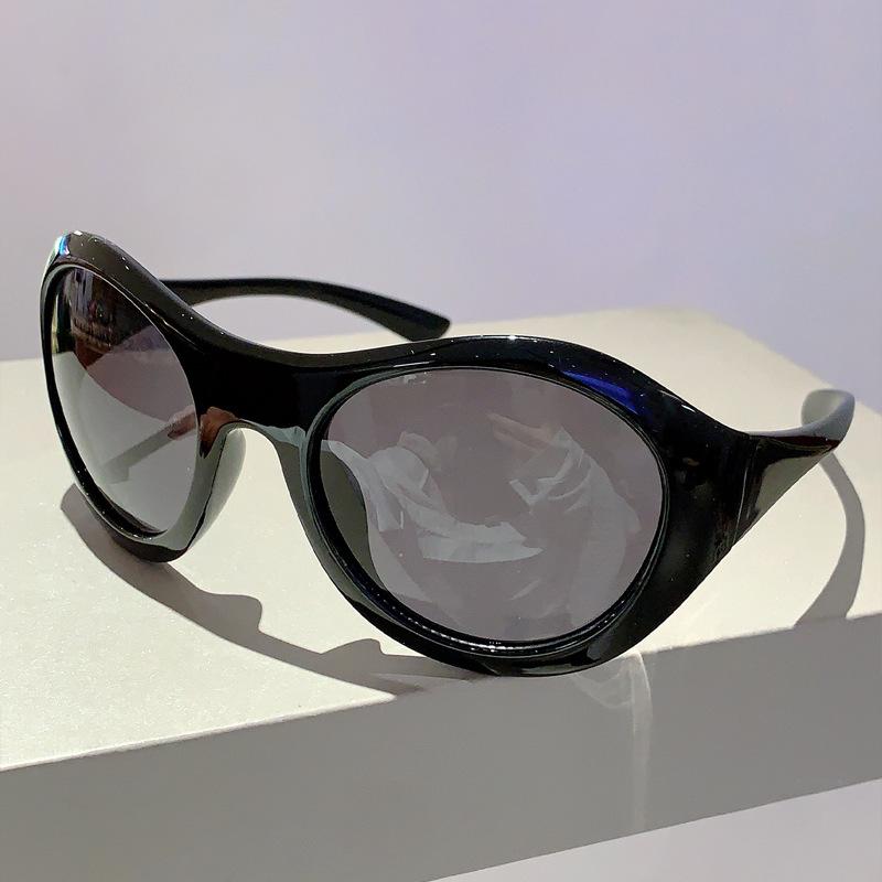 Oversized  Punk Big Frame Vintage Sunglasses Women For Men Luxury Brand Designer Sun Glasses Popular Fashion Future Shades Uv