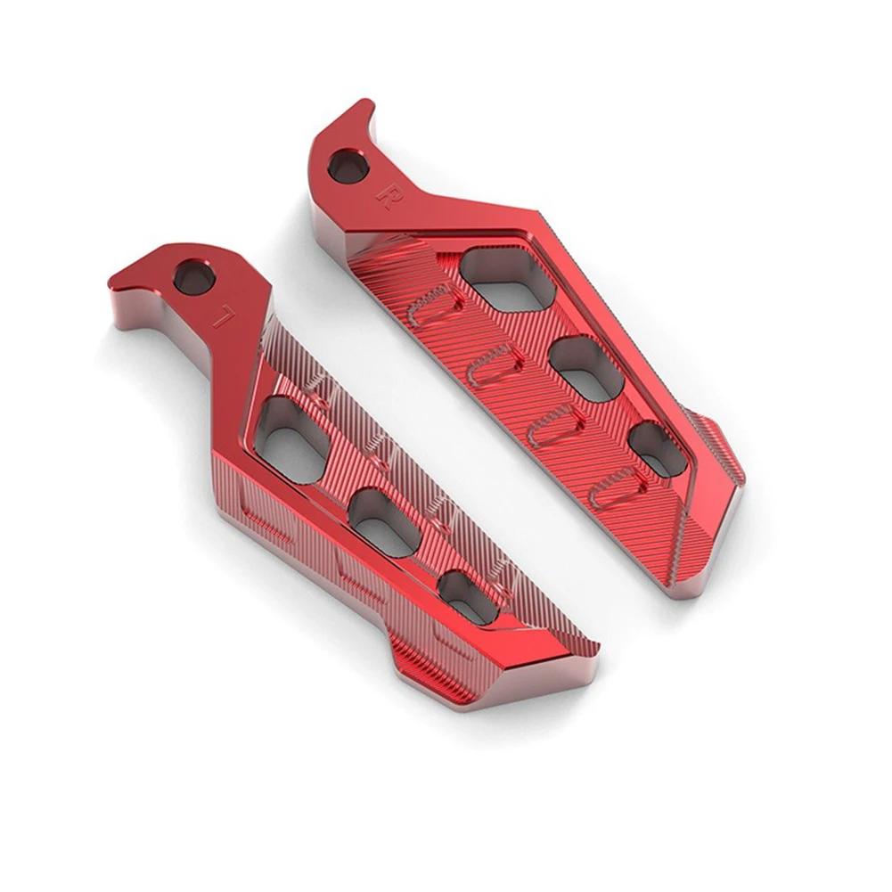 1Pair Motorcycle Aluminum Footrests Rear Foot Pegs Rear Pedals Accessories For NMAX155/XMAX300/NVX155/AERO R1/R3/MTO3