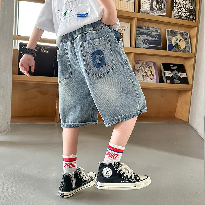 Dětské Chlapecké Korejský Styl Volný Střih Džínové Šortky s Písmeny pro Dospívající Dítě Ležérní Rovné Džínové Capris Kalhoty ke Kotníkům Věk 5-14 let