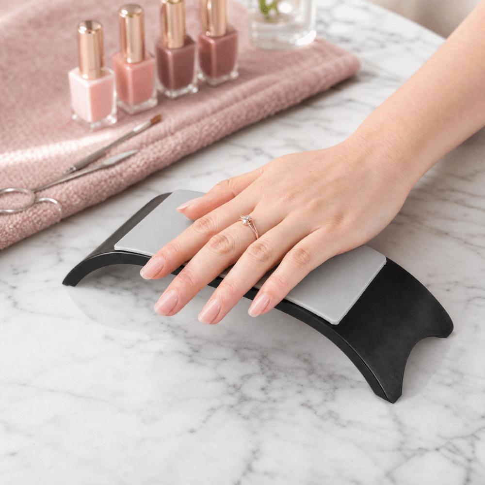 Black Color Nail Arm Rest Pillow Silicone Material Nail Art Hand Rest Home Diy Nail Care Use