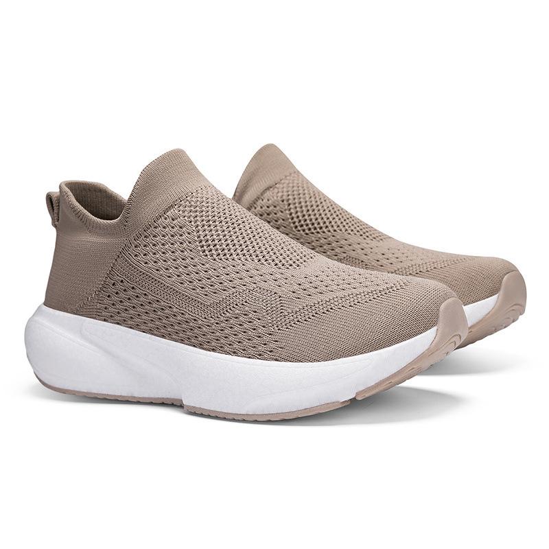 Large Size Popcorn Sole Fly-Woven Mesh Breathable Sports And Leisure Running Shoes One-Pedal Socks Men'S Shoes