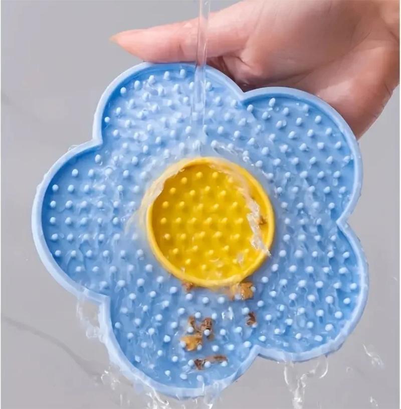 Pet Supplies Cat Licking Pad Pentagram Sun Flower Shape Silicone Dog Licking Plate Cute Pet Slow Licking Mat Dog Bowl Cat Bowl