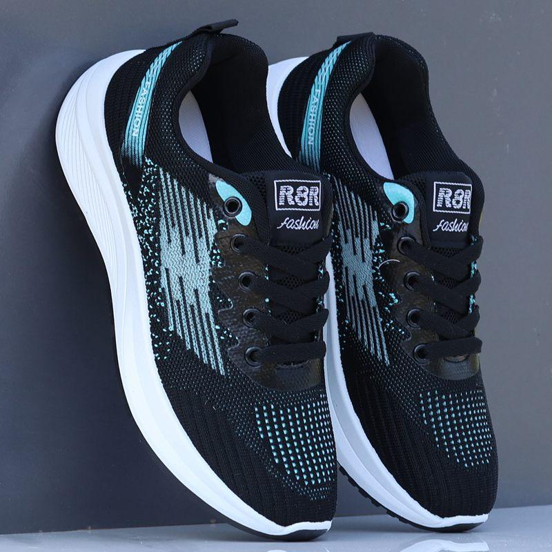 

Обувь мужская 2024 летняя новая дышащая тонкая сетчатая кроссовка модная повседневная обувь мягкая подошва дезодорант кроссовки 44