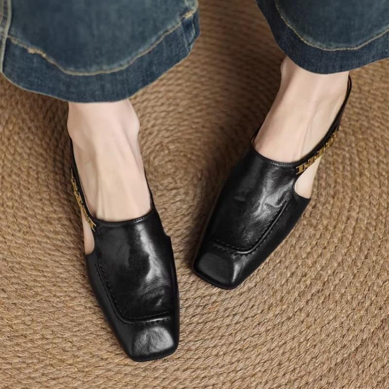 Französische High-End-Hohlbeutel-Kopf-Halbpantoffeln Damen Sommer Oberbekleidung Innen erhöhend Quadratischer Kopf Muleschuhe Vielseitige Keilabsatzsandalen