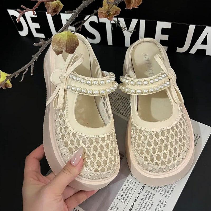 

Fairy Wind Thick Bottom Mesh Breathable Mary Jane Cool Slippers Female 2025 Summer Pearl French Baotou Half Slippers 35