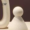 Nordic Style Art Ornament Family of Three Sculpture, Resin Abstract Figurine, Modern Minimalist Tabletop Decor for Office Desk Home TV Cabinet