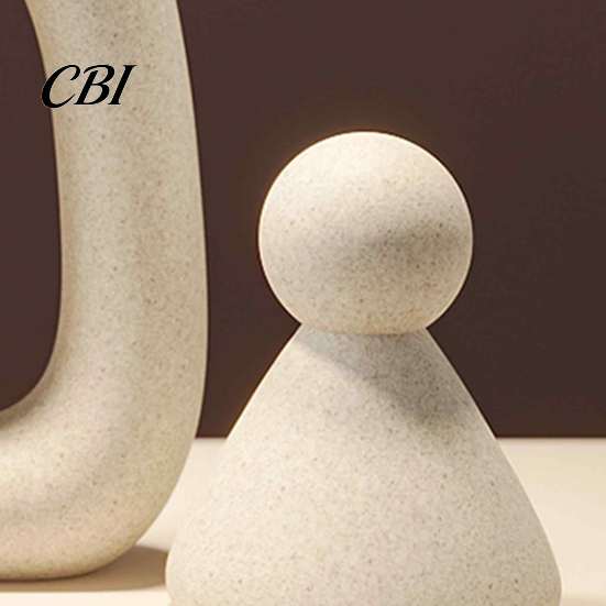 Nordic Style Art Ornament Family of Three Sculpture, Resin Abstract Figurine, Modern Minimalist Tabletop Decor for Office Desk Home TV Cabinet