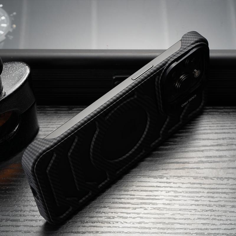 Suitable for Apple 15promax Phone Case, Carbon Fiber Texture Magnetic Attraction, IPhone14 Borderless, 13 Stand, 12 Drop Resistance