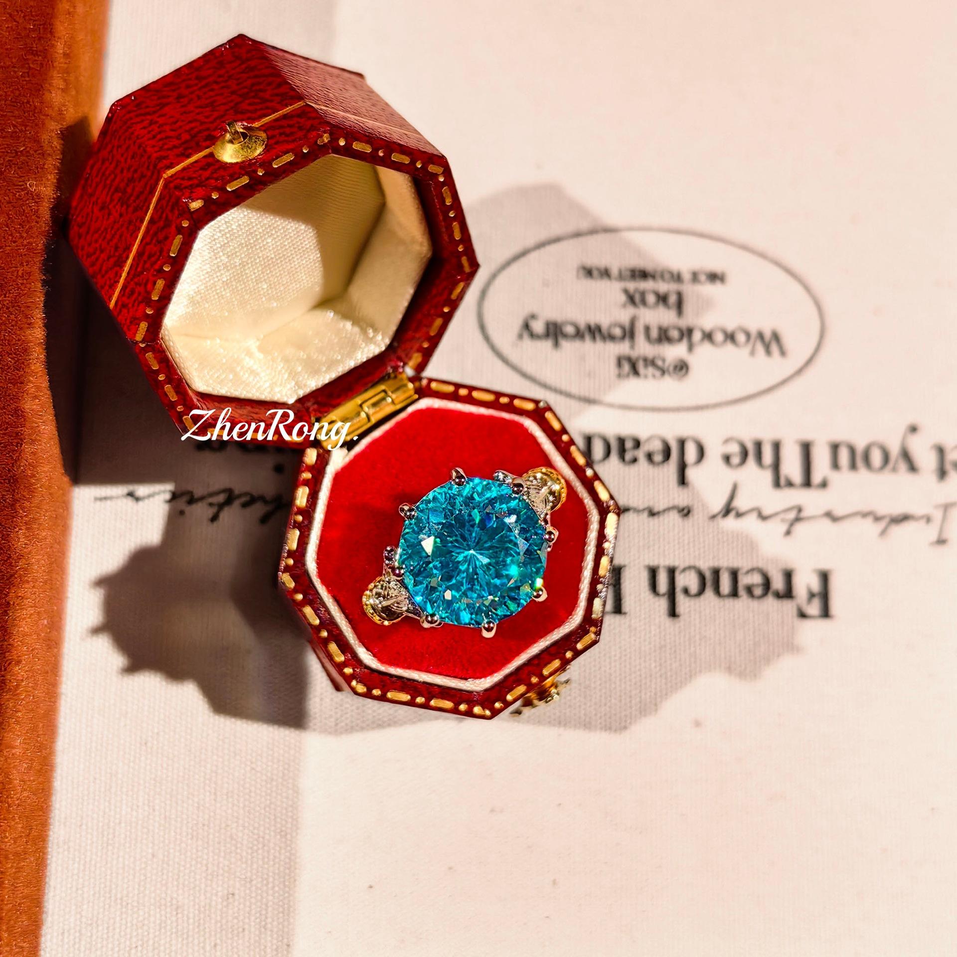

2026 Fashion Light Luxury Octagonal Rose Cut Ring Fashion Inlaid High Carbon Diamond Two-Color Bar Blue Diamond Ring Women Resizable