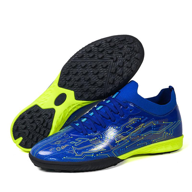 

Seamless foreign trade football shoes new long nails broken nails youth game training shoes large size football shoes 45