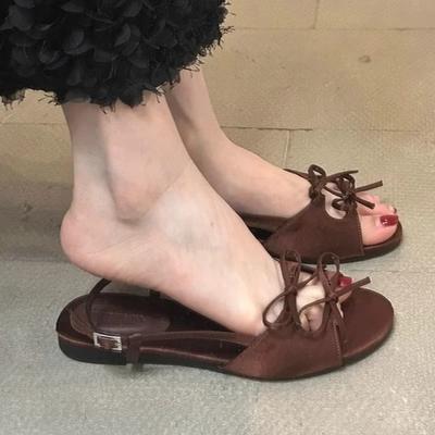 Scarpe basse Sandali da donna Fiocco Scarpe di design Pantofole da donna Estate 2025 Nuovi Casual Ciabatte da passeggio Moda Vestito Sandalias De Mujer