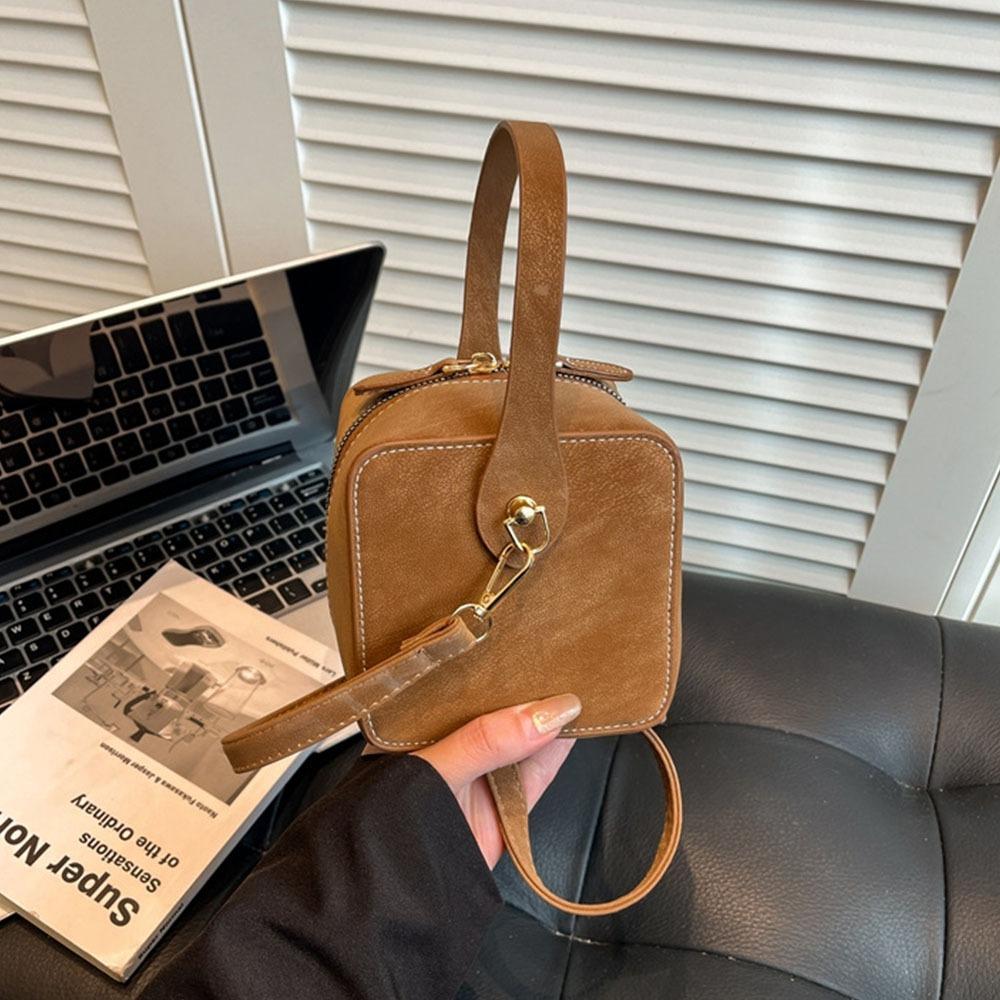 Luxury PU Leather Shoulder Bag Mini Zipper Crossbody Bag Commuting Bags Daily Use