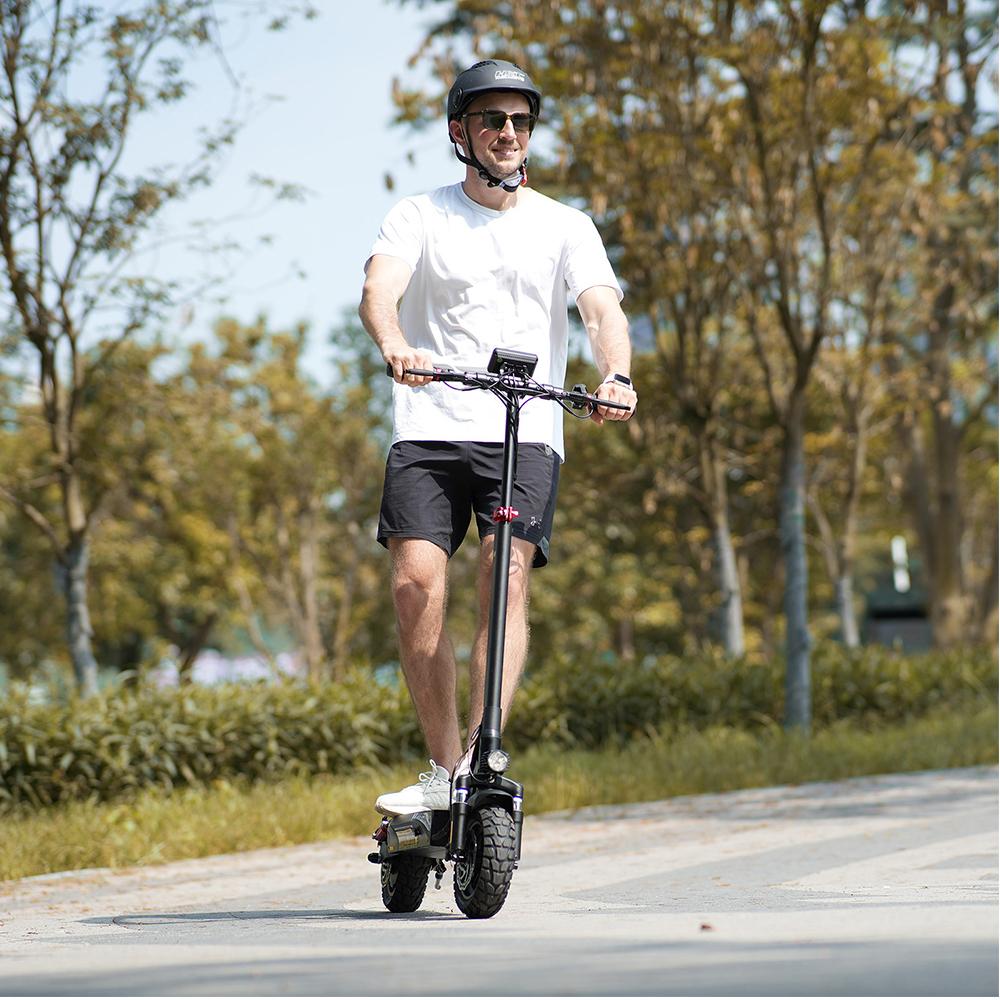 iScooter iX3 Electric Scooter 800W Motor, 10Ah, 40KM Range, 10 Inch Off Road Tire, IPX4 E-Scooter for Adults