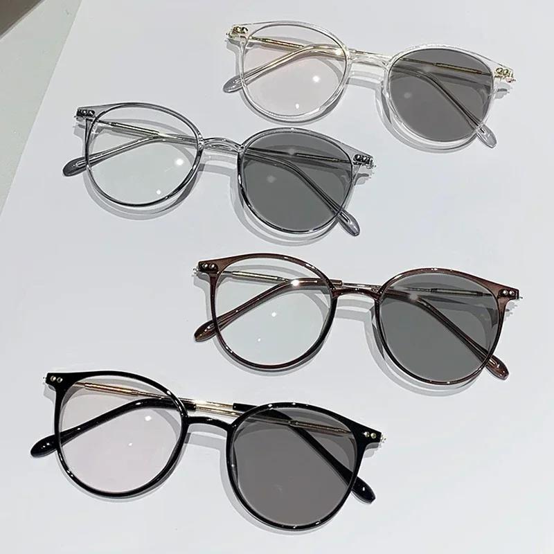 Ultralight Pochromic Myopia Glasses for Women Round Frame Men's Color Changing Eyewear Fashion Near Sight Glasses Anti-UV
