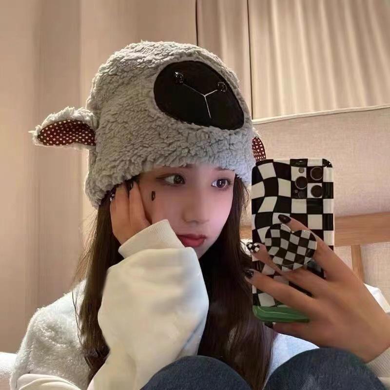 Cute bear wool hat women's winter plush warm fluffy autumn and winter big head circumference knitted hat