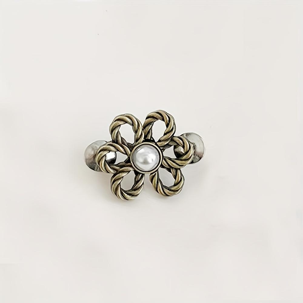 

1pc Adjustable Waist Elastic Pants Buckle Flower Shape Clip, Suitable For Jeans, T-Shirts, Trousers, Easy To Remove Button Clip, Color: Golden one size бронзовий