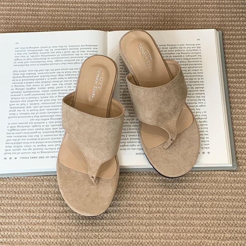 Fashion New Summer Fashion Wedges Sandals Slippers Shoes For Women Flip flops Footwear Female Round Toe Ladies Heeled Slippers Shoes