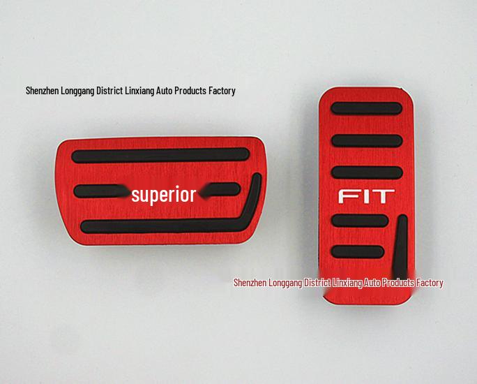 Použitelné pro FIT 4. generace: Nové hliníkové slitiny pedálů akcelerátoru a brzdy.