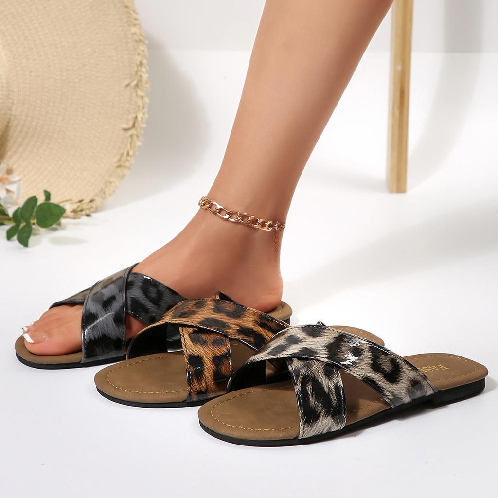 Fashion Summer New Round Head Comfortable Fish Mouth Beach Casual Slippers Fashionable Elegant Lightweight Flat Slippers for Women