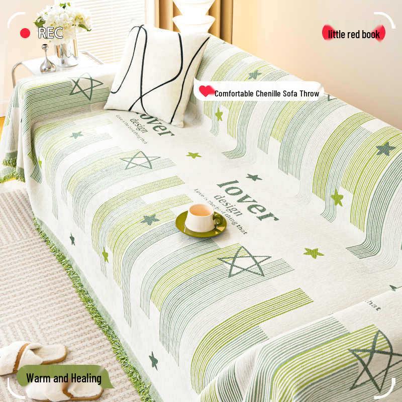 Premium Versatile Sofa Cover: Full-Size Luxury Fabric Protector, Cat Scratch-Resistant, All-Season Use.
