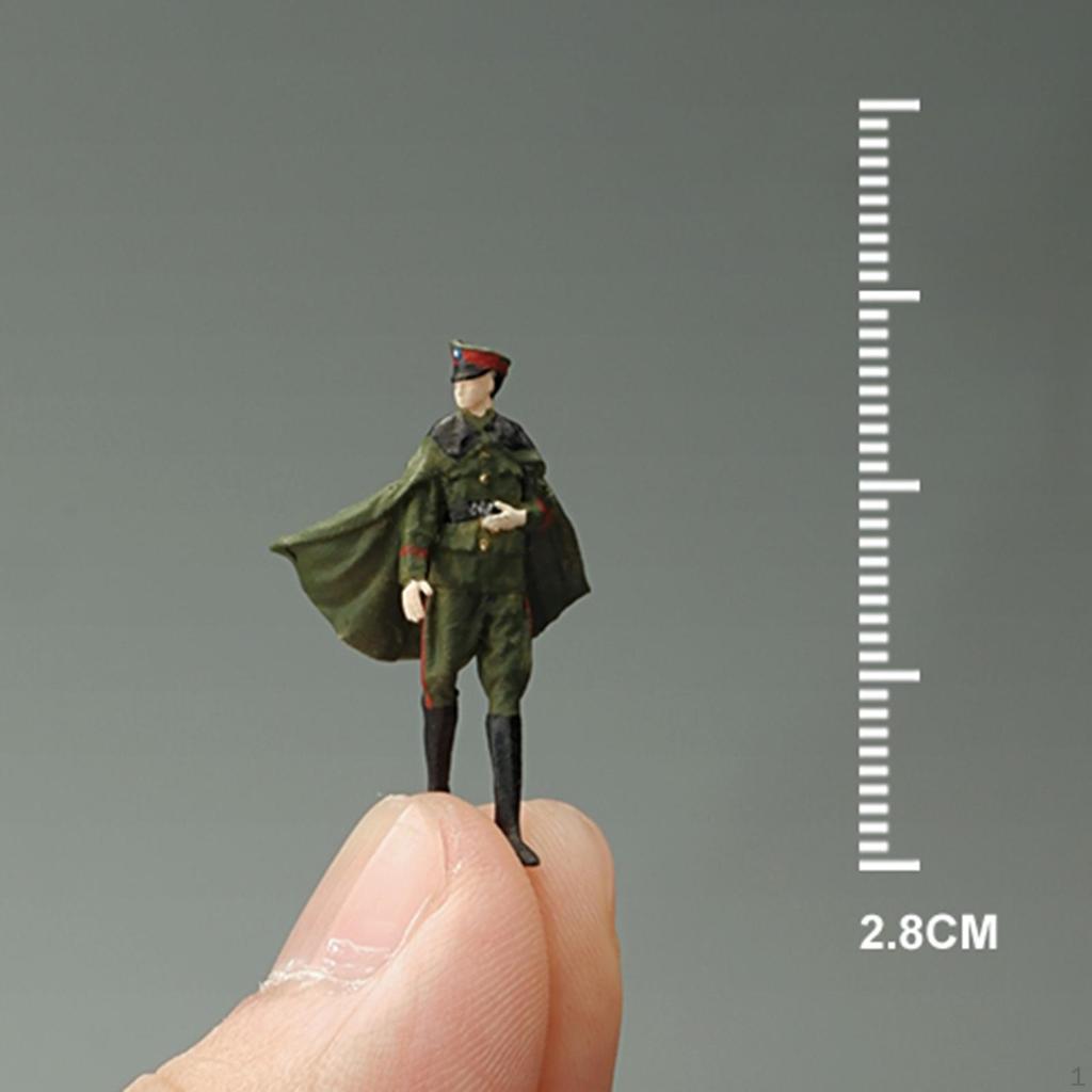 1/64 Miniature Figure Painted Character Tiny People Resin Doll for Desktop Ornament DIY