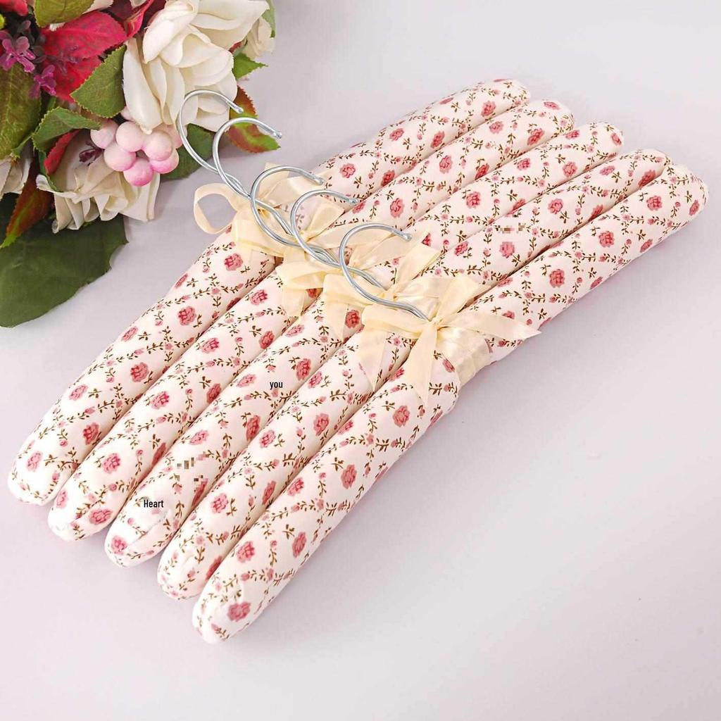 Floral Fabric & Wooden Non-Slip Clothes Hanger for Adults
