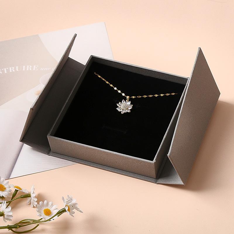 Dual-Opening Magnetic Flip Jewelry Packaging Box Earring Necklace Ring Jewelry Organizer Box Thick Kraft Paper Jewelry Box