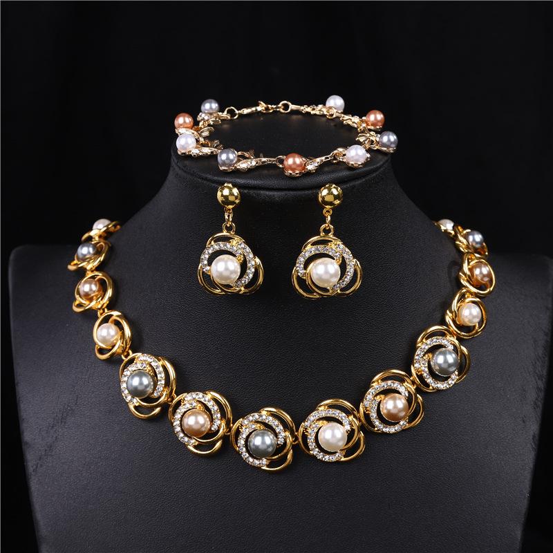 Elegant Butterfly Pearl Jewelry Set: Necklace, Earrings & Bracelet for Weddings