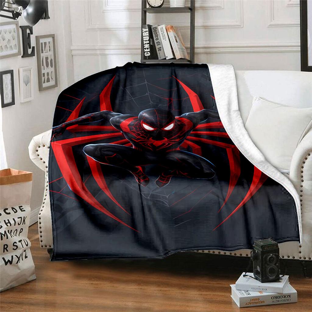 Spider-Man Patterned Comfortable Blanket. Super Soft Fleece, Soft, Comfortable, and Lightweight.Suitable As a Gift