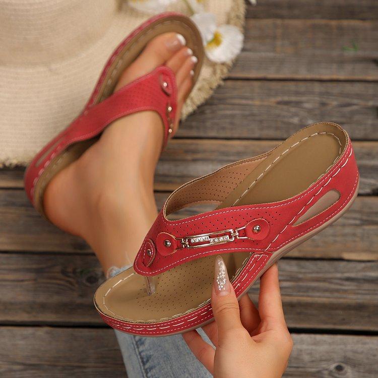 2025 Summer New Toe Sandals Women's Round Head Hollow Metal Buckle Heel Wear Solid Color Beach Flip-flops