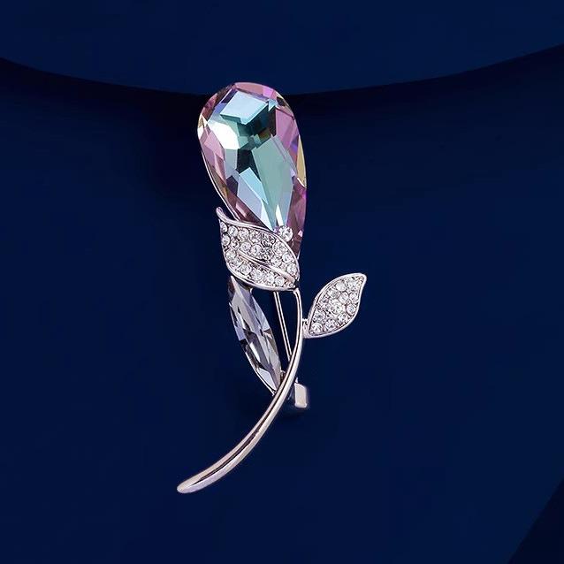 Элегантная фиолетовая спиральная брошь, Высококлассная женственная брошь-тюльпан с кристаллами, Нишевая дизайнерская брошь