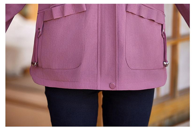 Mother's Spring/Autumn 2026 Jacket for Women: Stylish, Loose-Fit, Hooded Top for Middle-aged and Elderly